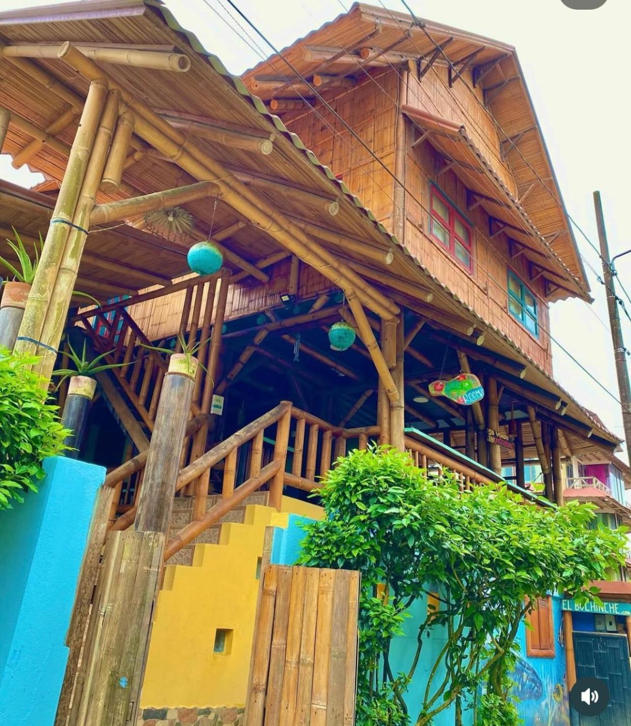 El Bochinche Hotel Момпиче Екстериор снимка